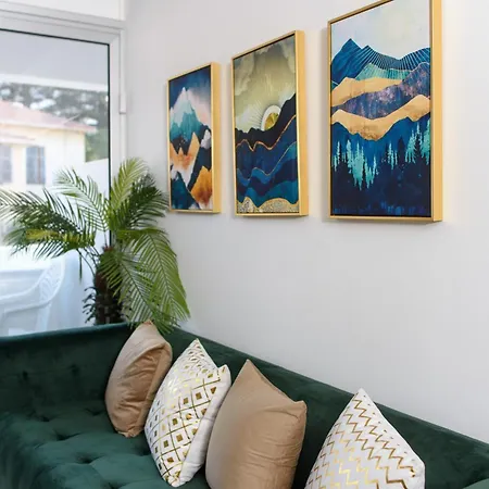 Island 102 * Larnaka